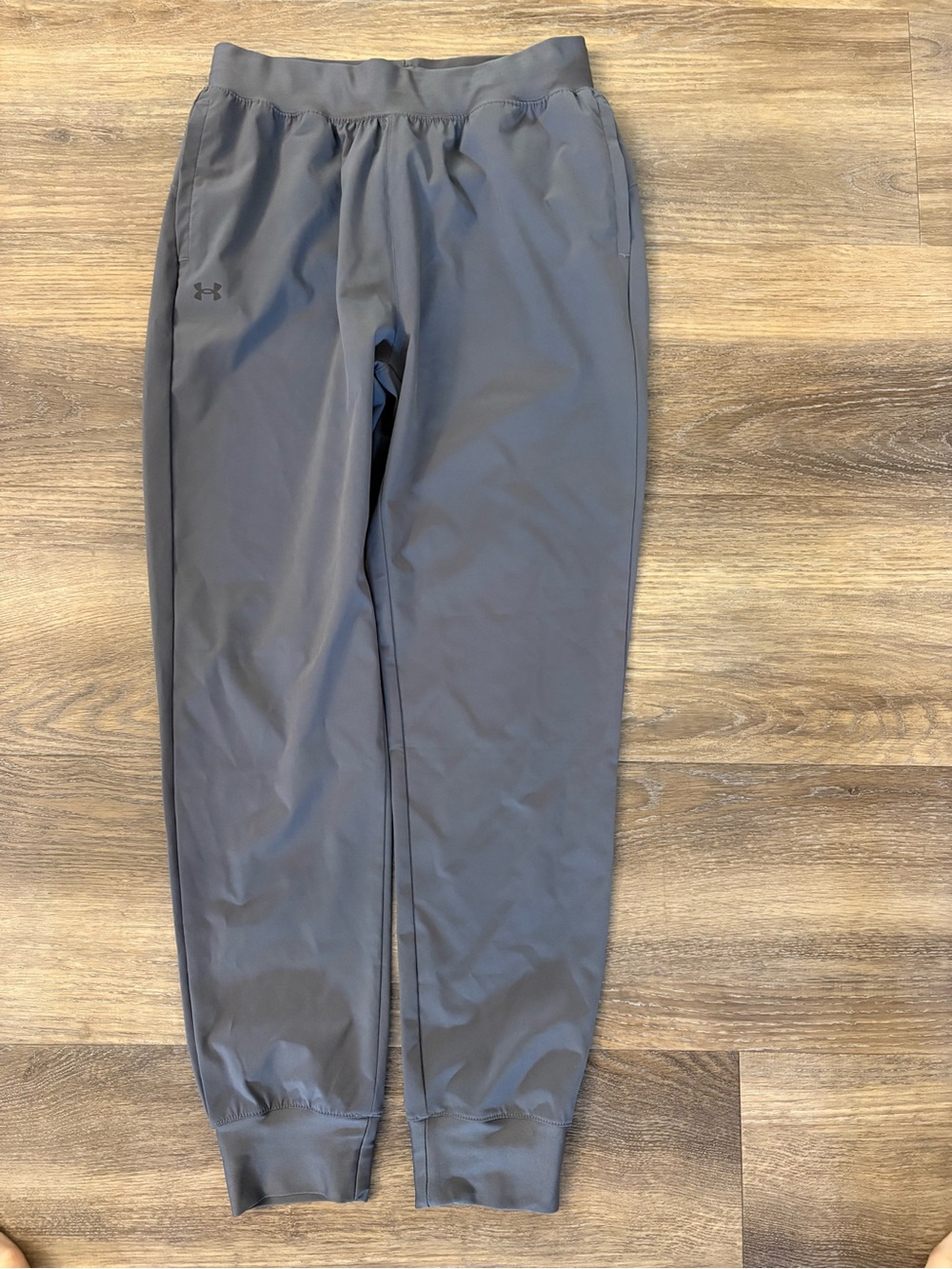 Under Armour Women’s Charcoal Breathable Jogger Pants